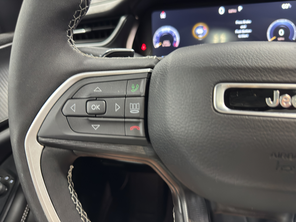 2025 Jeep Grand Cherokee Altitude X photo 28