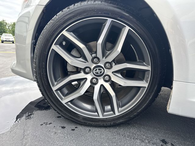 2014 Scion tC Base photo 27