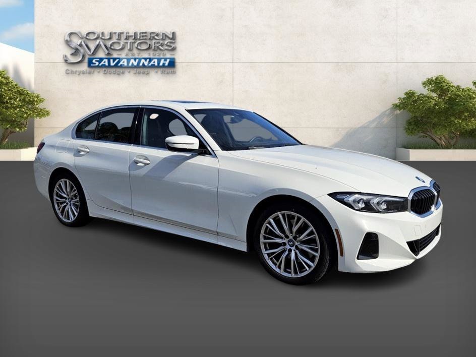 2024 Bmw 330e photo 2