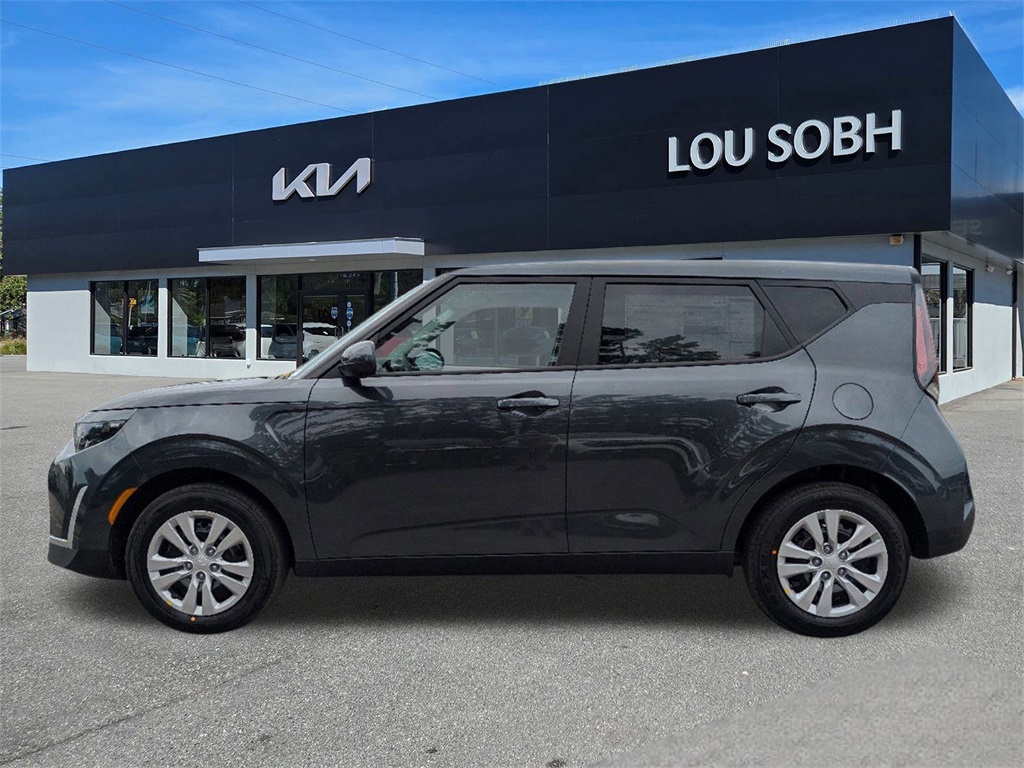 2025 Kia Soul LX S photo 5