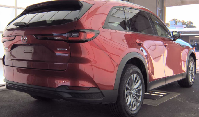 2024 Mazda CX-90 3.3 Turbo Preferred Plus photo 2