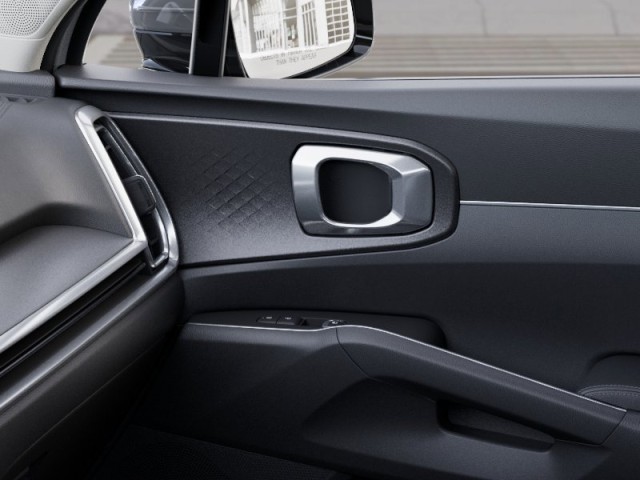 Used 2024 Wolf Gray Kia S image 25