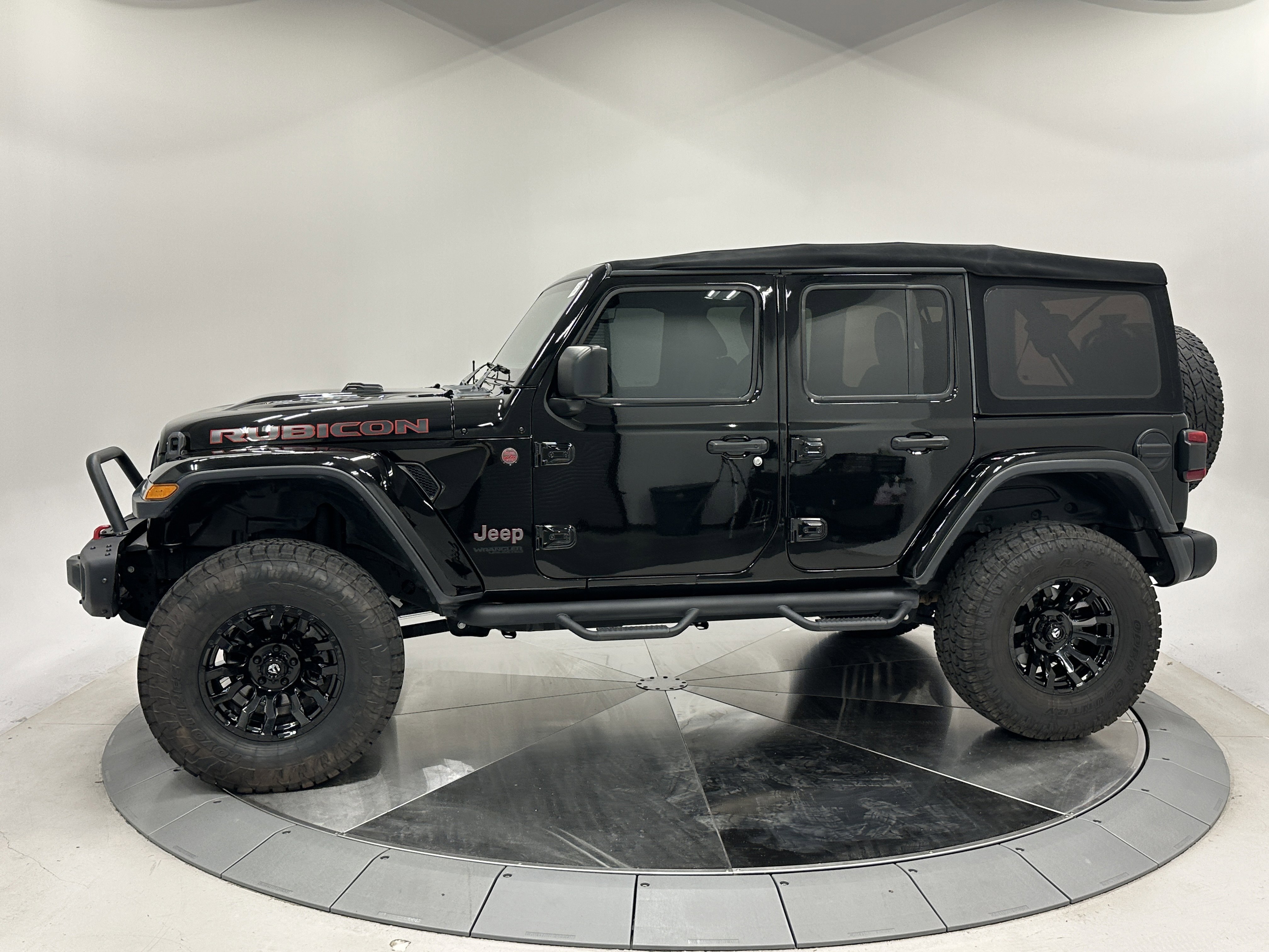 2020 Jeep Wrangler Unlimited Rubicon photo 3