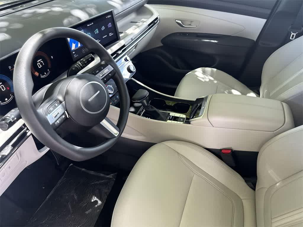 2025 Hyundai Tucson SEL photo 11