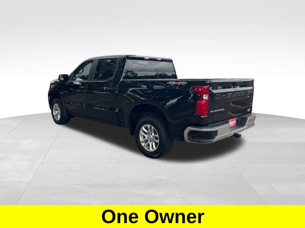 2023 Chevrolet Silverado 1500 LT photo 4