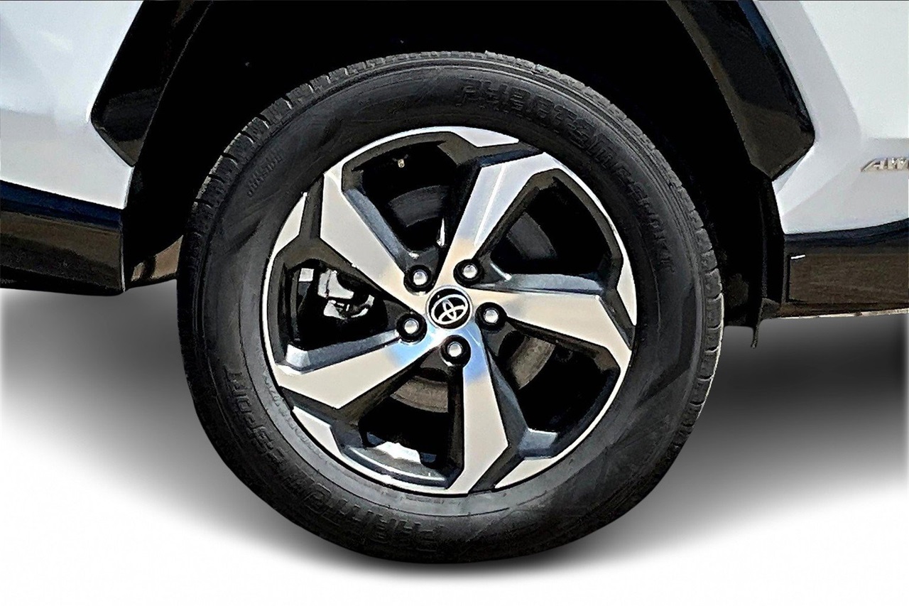 2021 Toyota RAV4 Prime XLE Premium photo 33