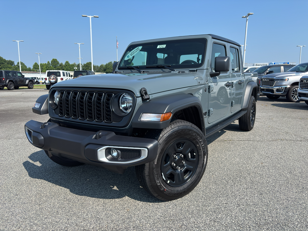 2025 Jeep Gladiator Sport photo 2