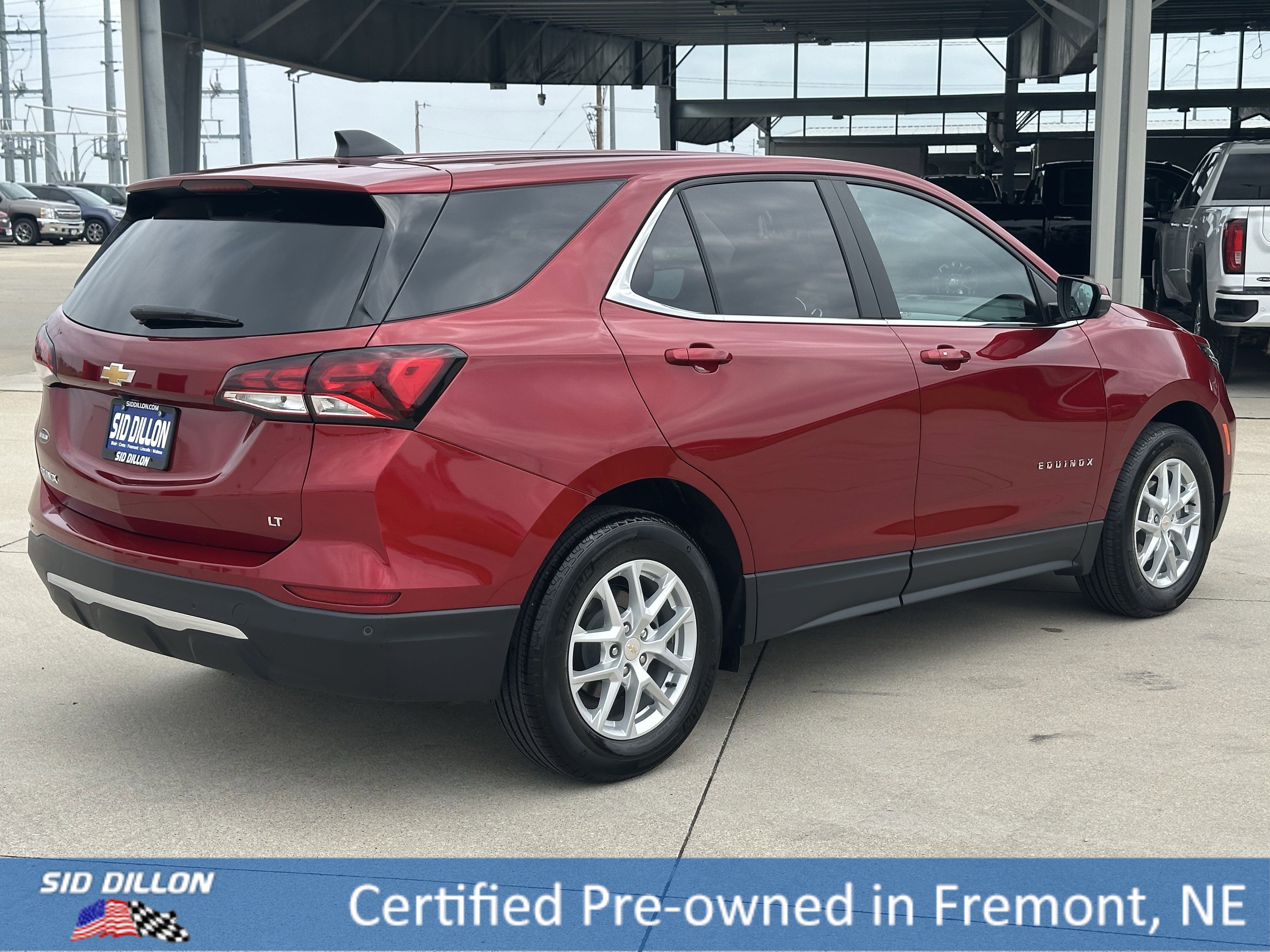 2023 Chevrolet Equinox LT photo 10