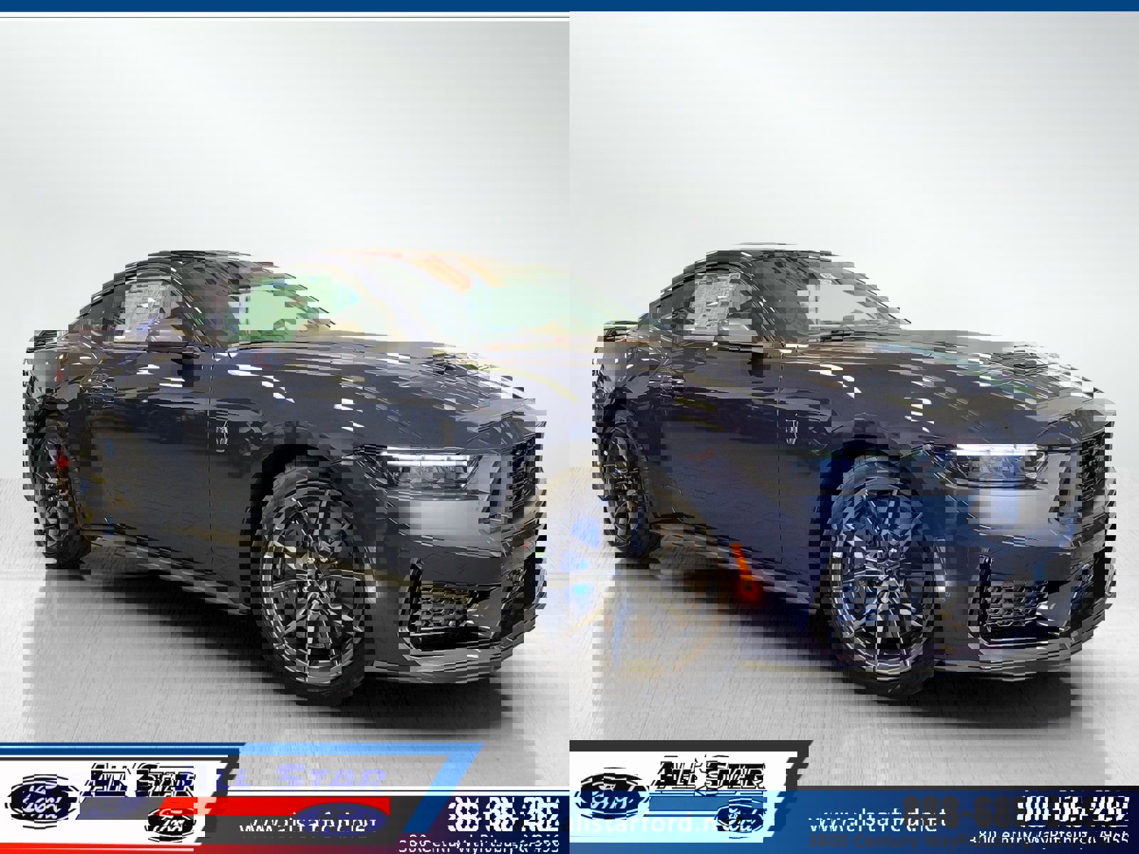 2025 Ford Mustang Dark Horse's photo