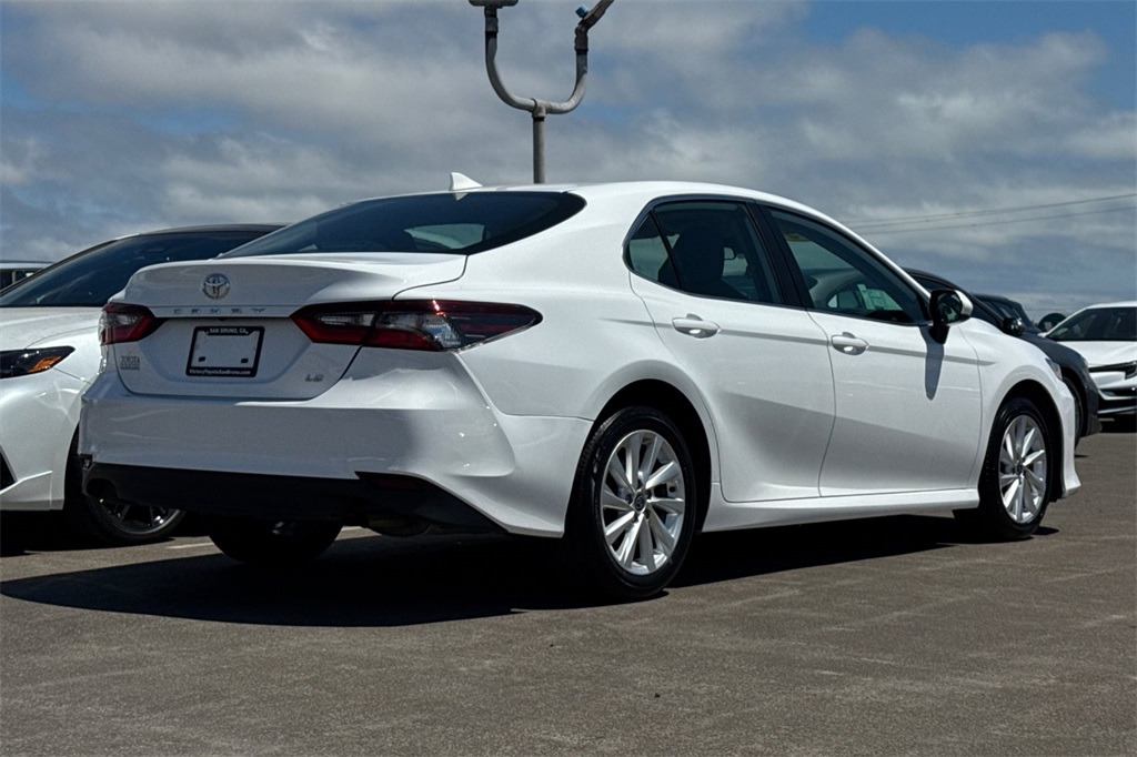 2024 Toyota Camry LE photo 4