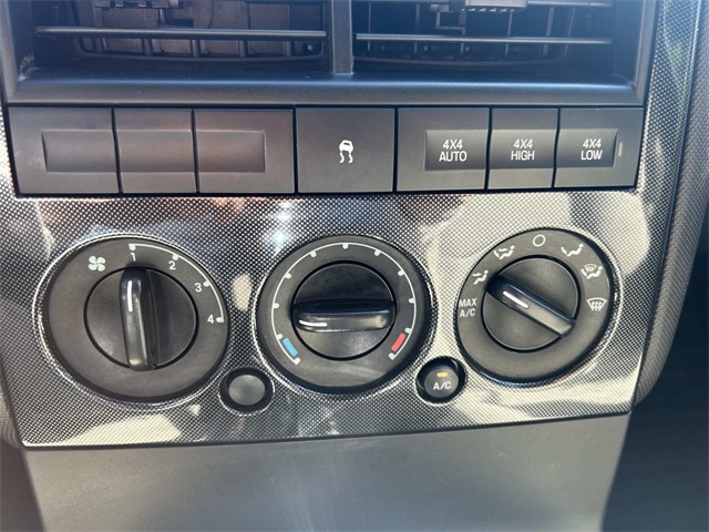 2008 Ford Explorer Sport Trac XLT photo 16