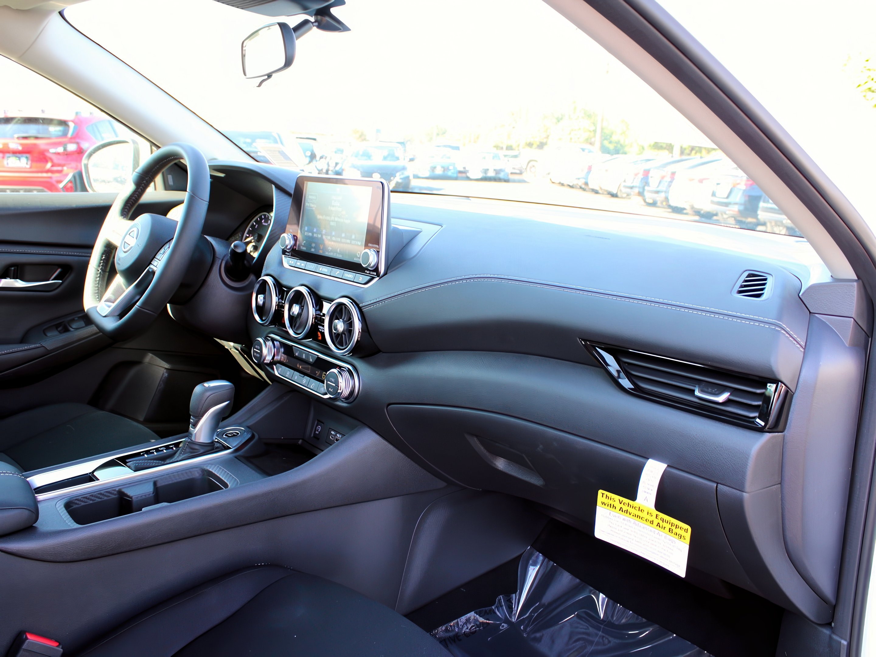 2025 Nissan Sentra SV photo 14