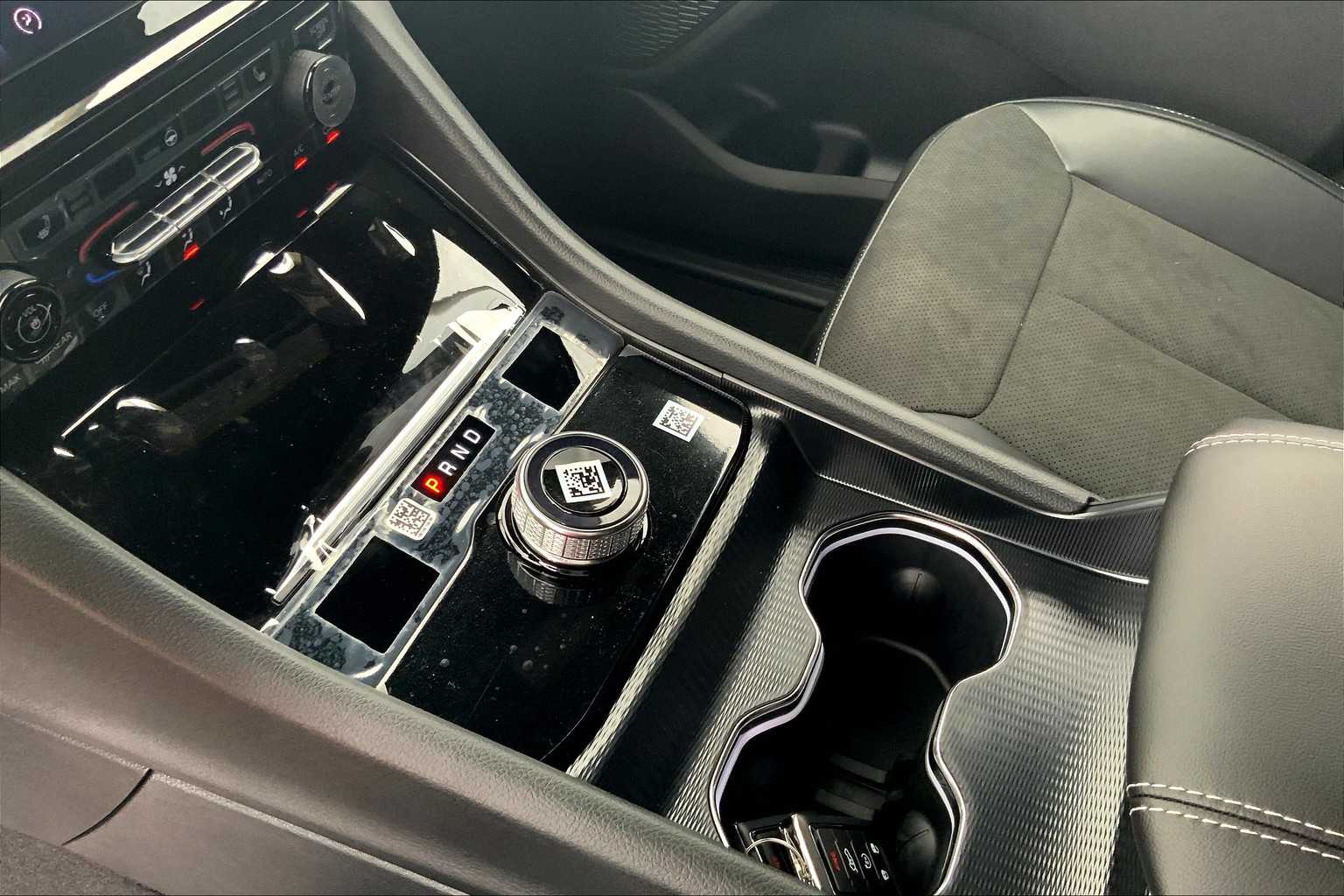 2025 Jeep Grand Cherokee Laredo X Altitude photo 6