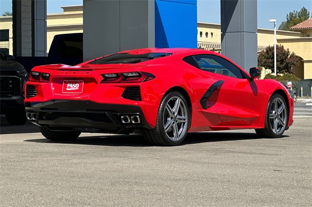 2026 Chevrolet Corvette Stingray 1LT photo 4