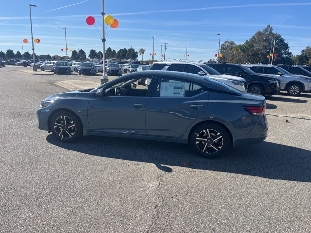 2025 Nissan Sentra SV photo 3