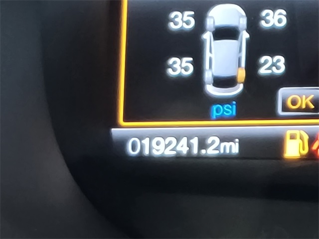 2022 Ford Edge SEL photo 31