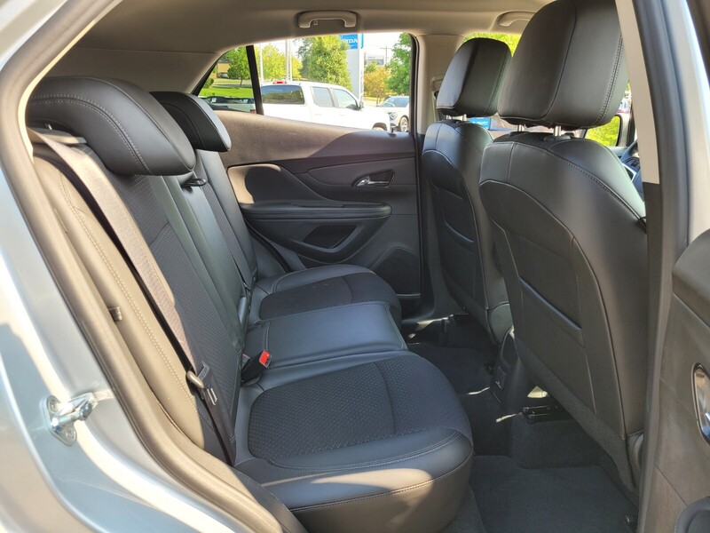 2022 Buick Encore Preferred photo 14