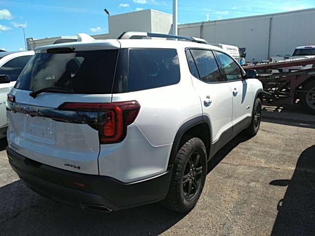 2023 Gmc Acadia AT4 photo 2