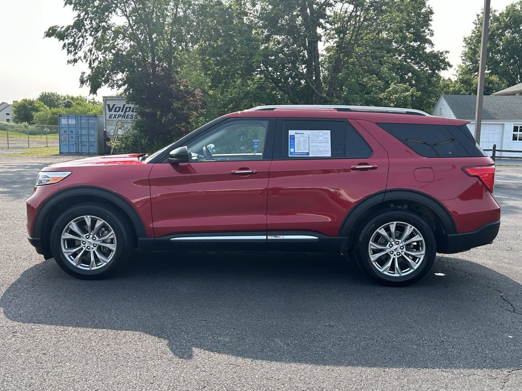 2023 Ford Explorer Limited photo 3