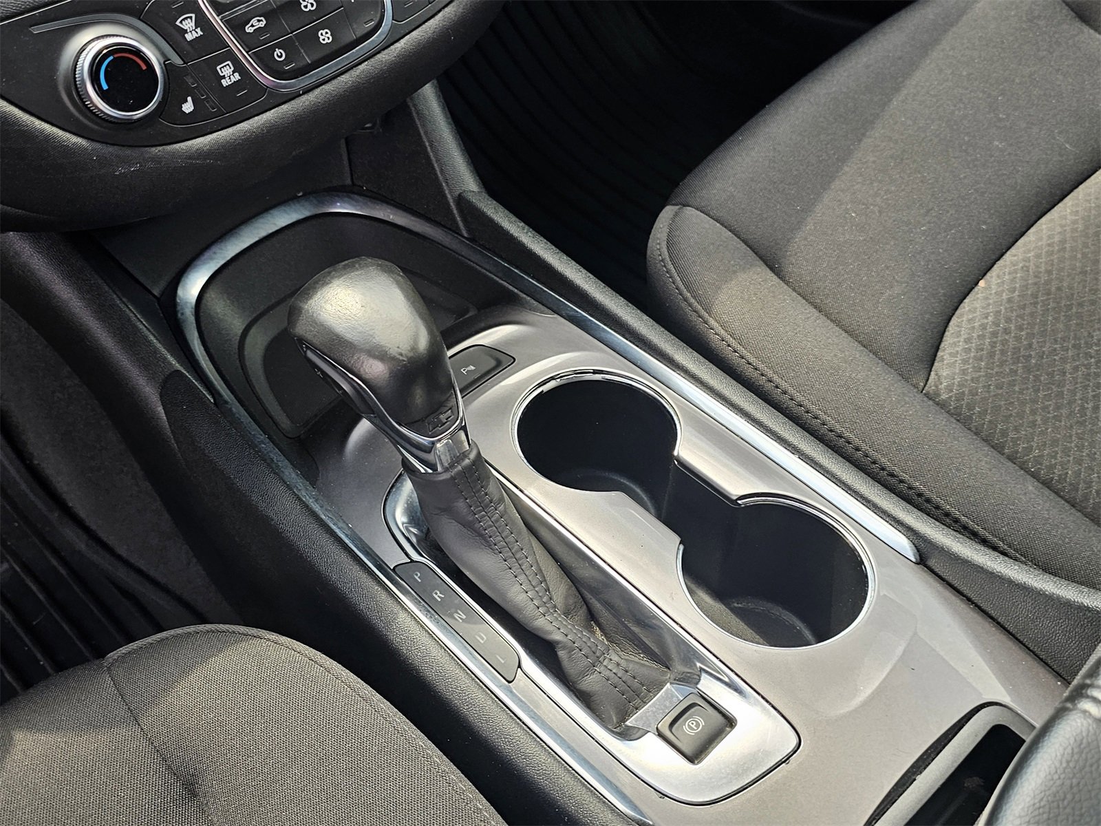 2022 Chevrolet Malibu 1LT photo 4