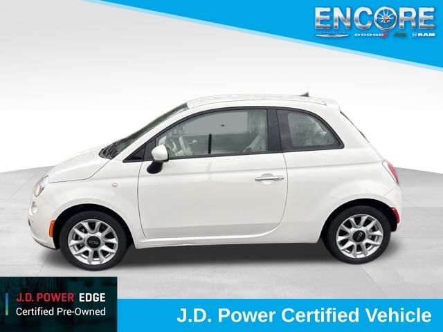 2017 FIAT 500 Pop's photo