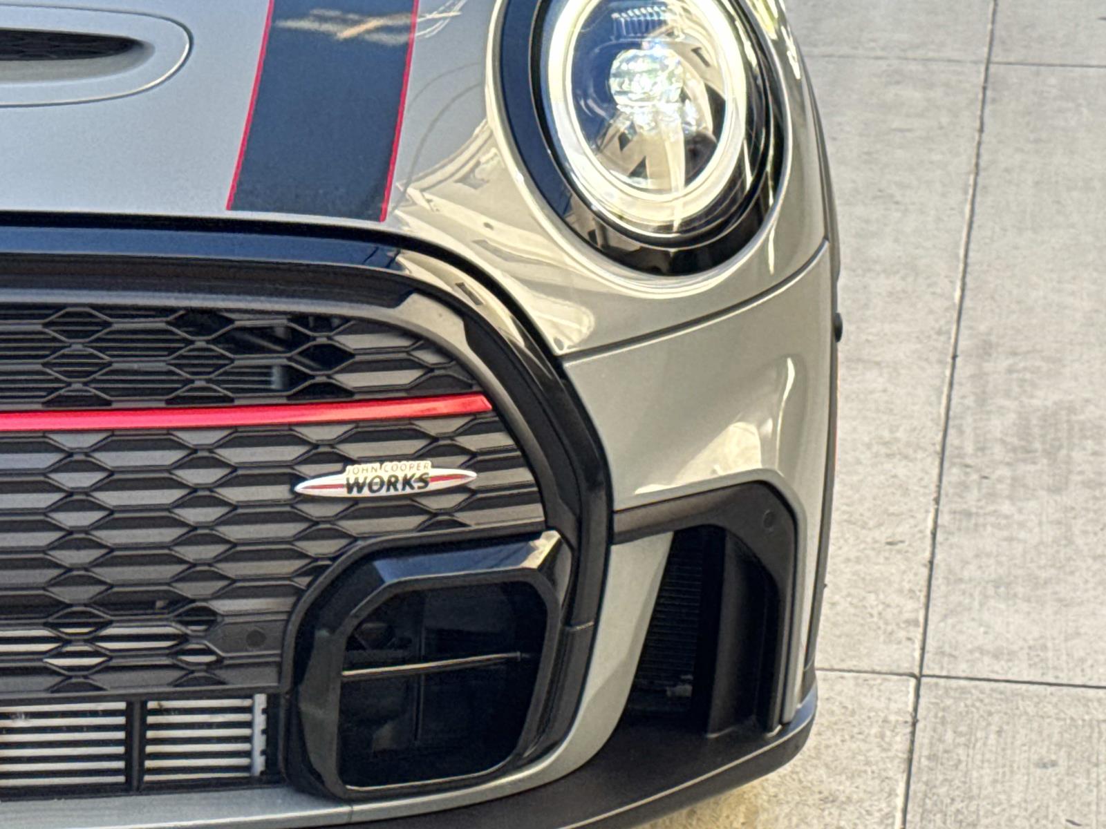 2023 Mini Cooper 2 Door Hardtop photo 4