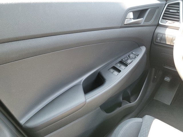 2018 Hyundai Tucson SEL photo 30