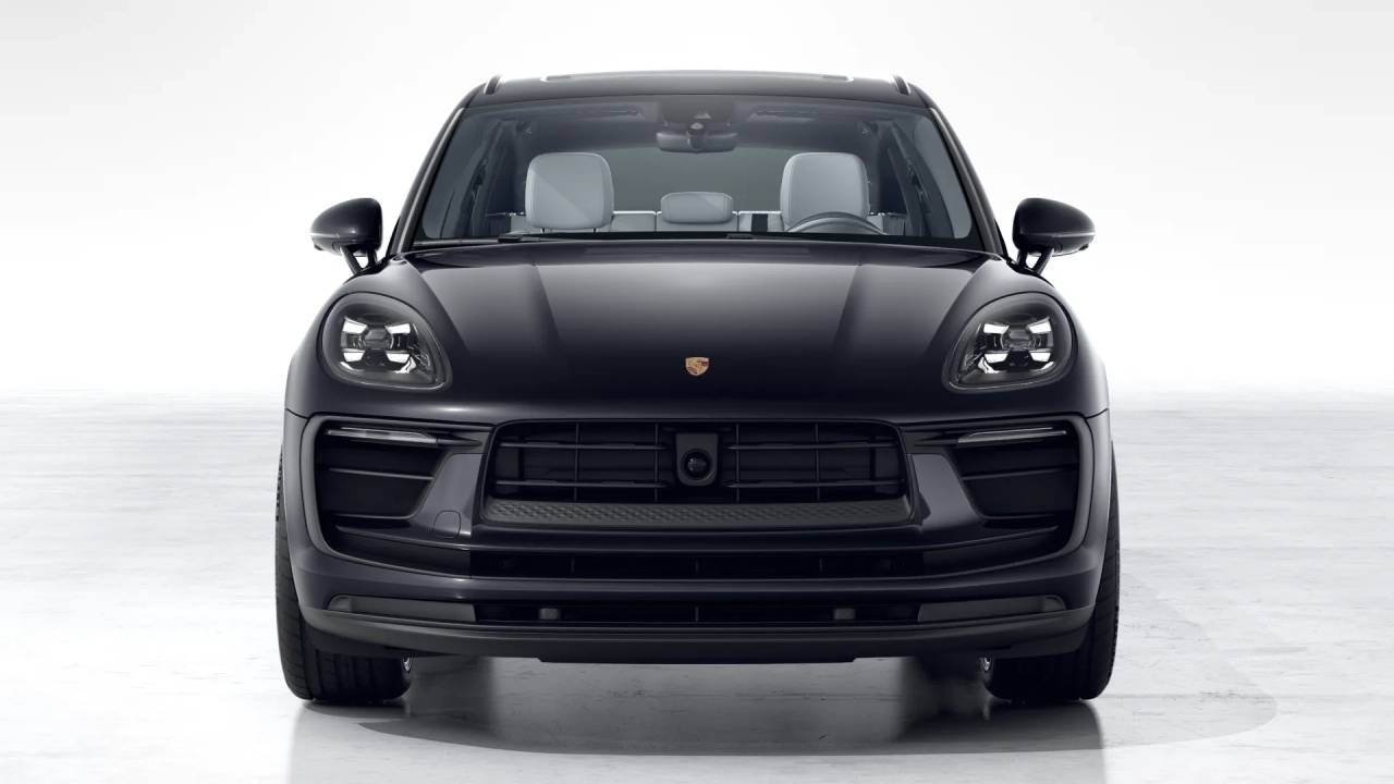 2026 Porsche Macan S photo 9