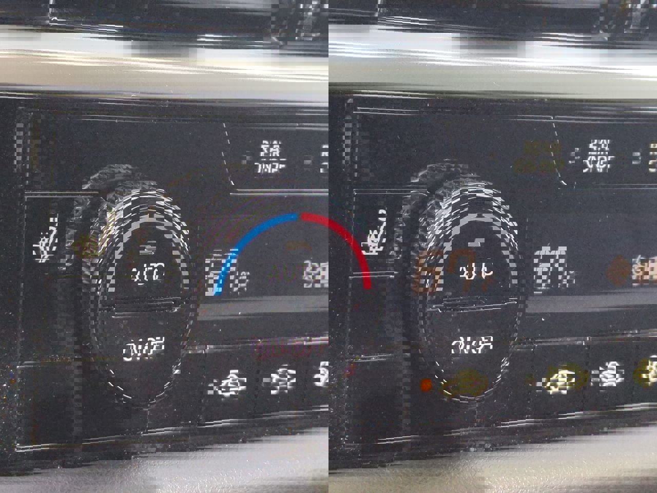 2025 Nissan Pathfinder SV photo 20