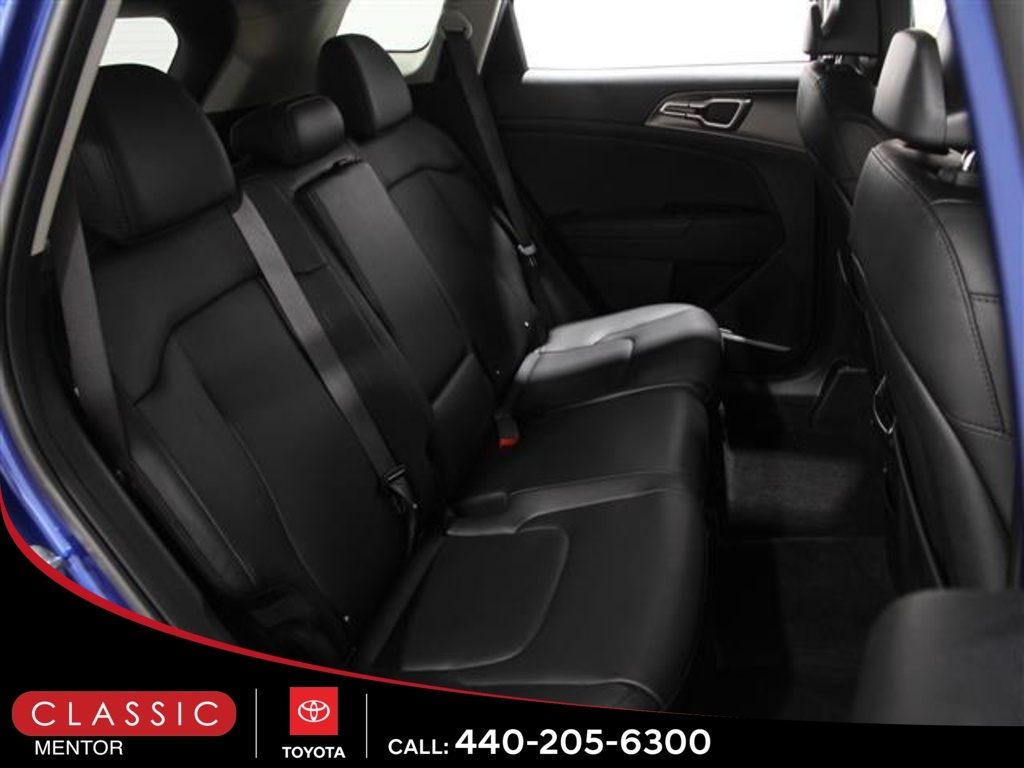 2024 Kia Sportage EX photo 19