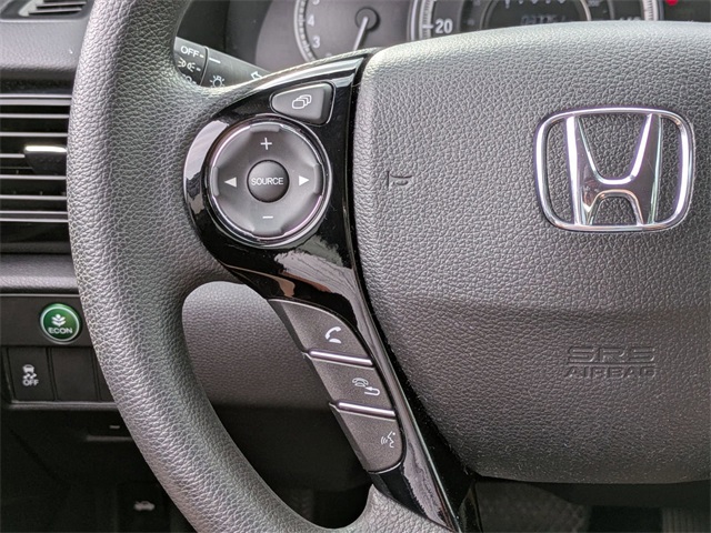 2017 Honda Accord LX photo 27