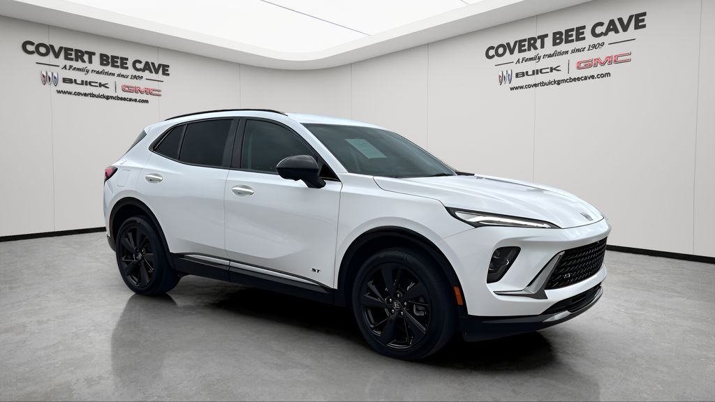 2025 Buick Envision Sport Touring's photo