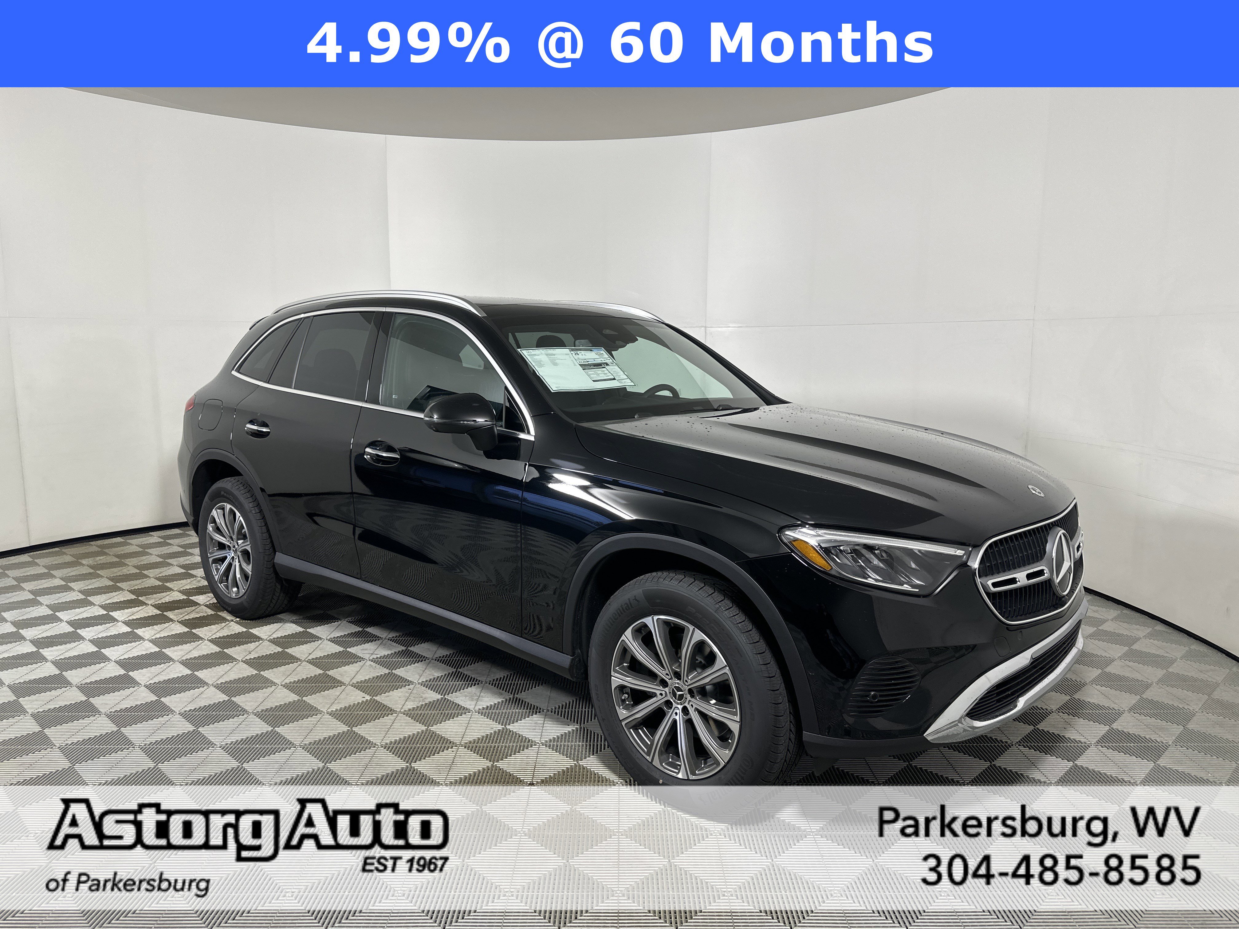 2026 Mercedes-Benz GLC Base's photo