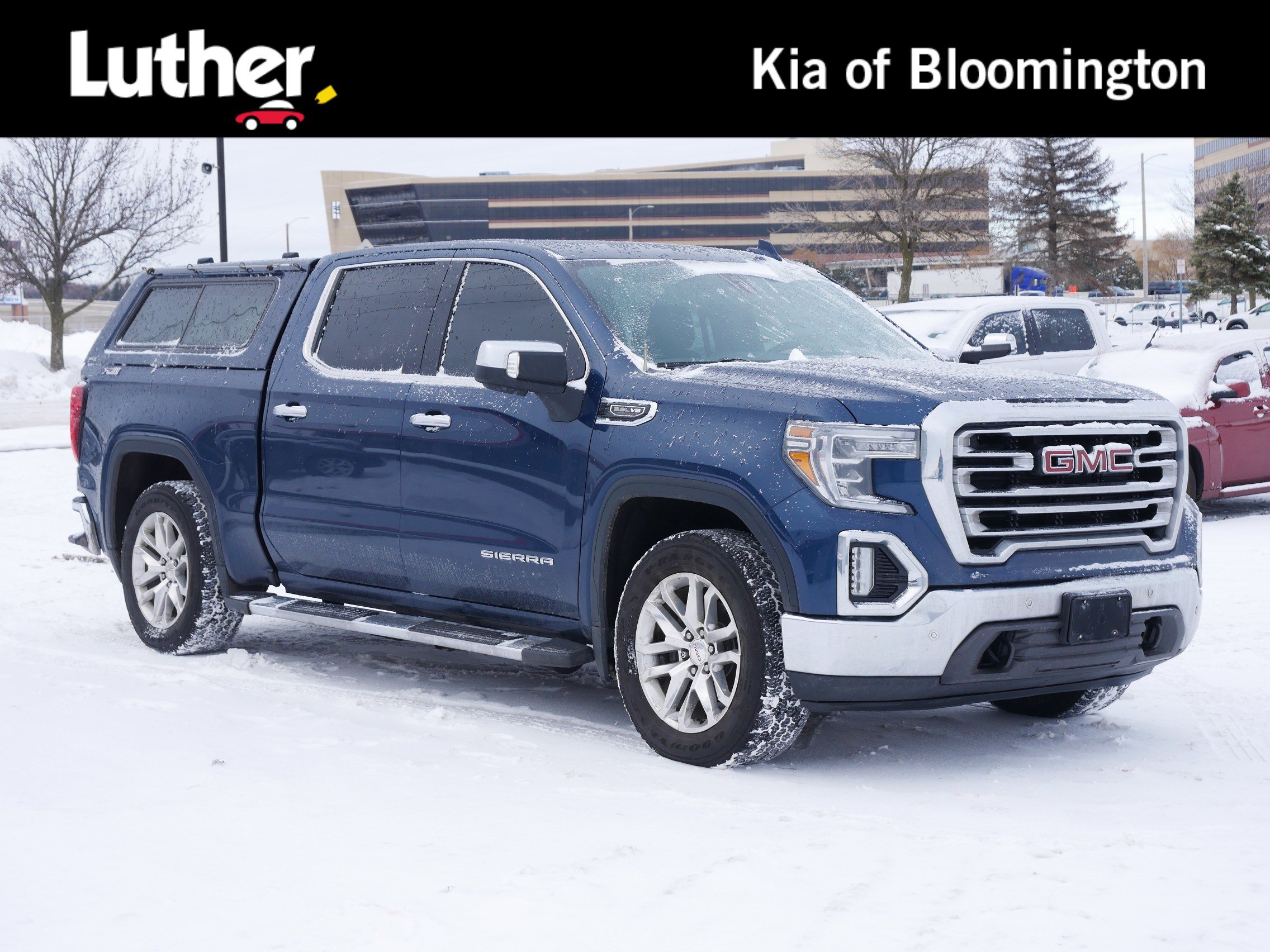 2019 GMC Sierra 1500 SLT's photo