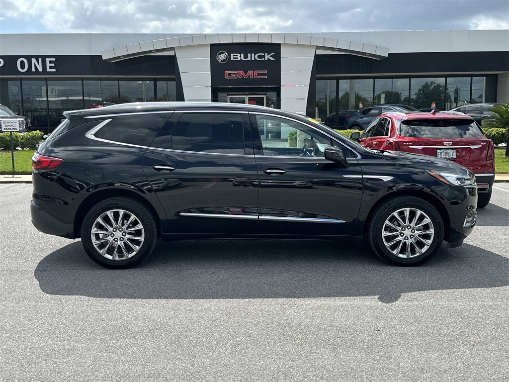 2020 Buick Enclave Premium photo 3