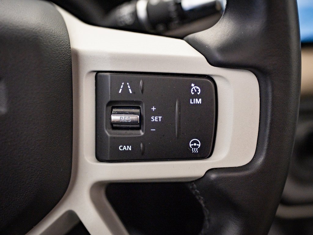 2022 Land Rover Defender 90 X-Dynamic S photo 24