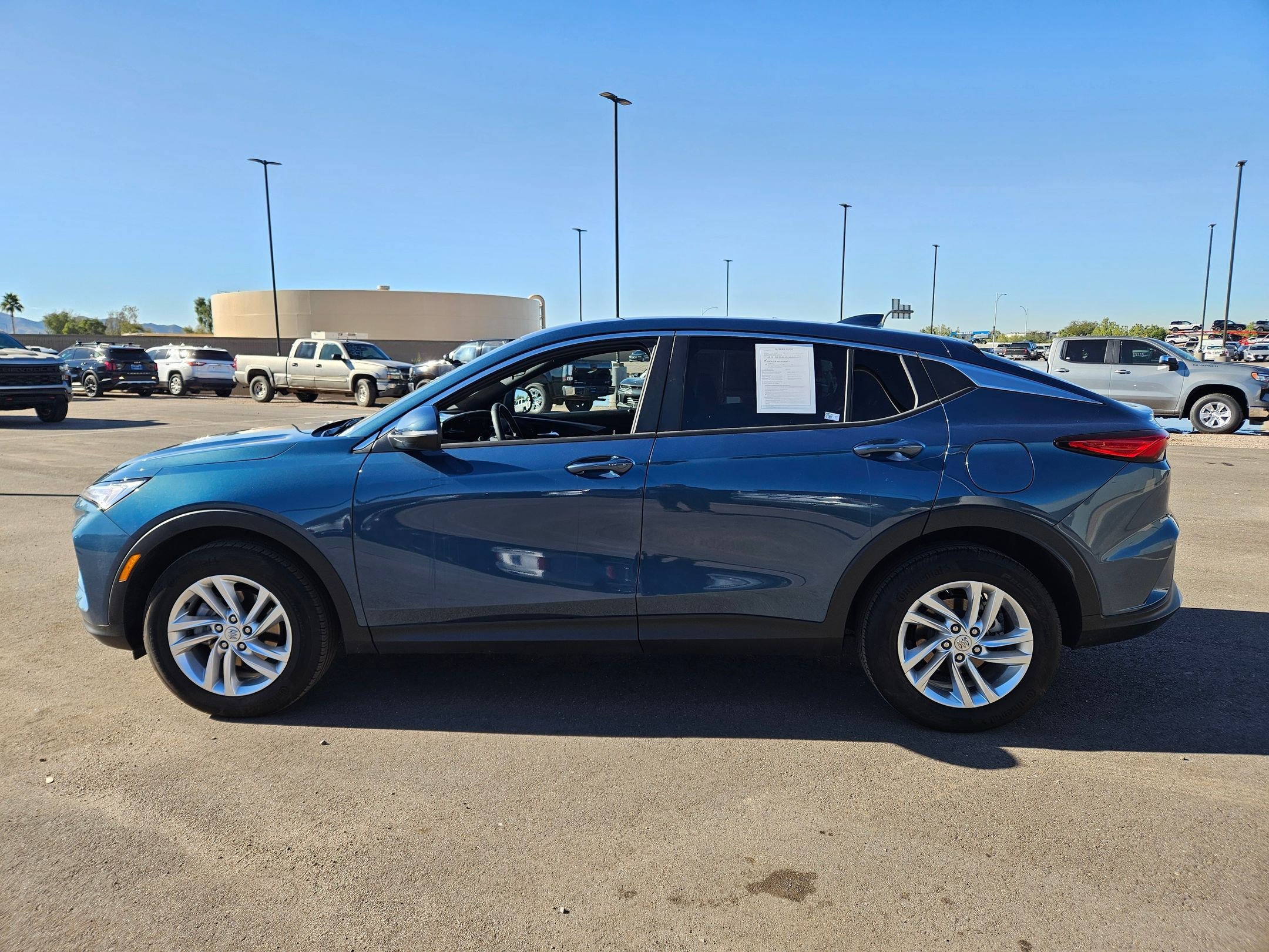 2024 Buick Envista Preferred photo 2