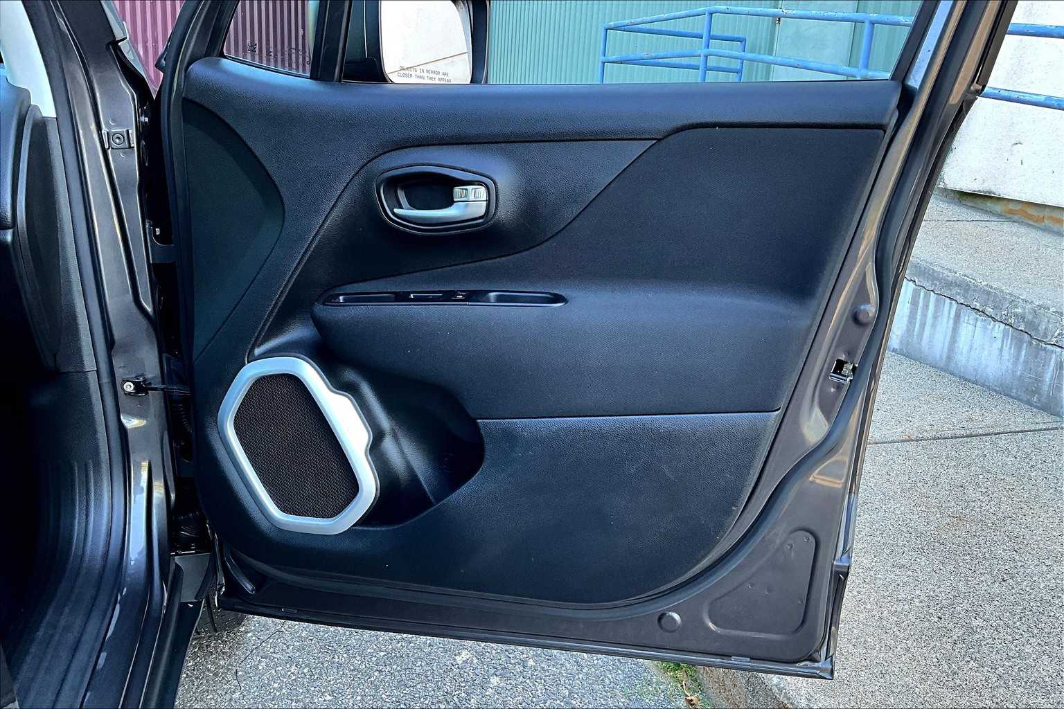 2021 Jeep Renegade Sport photo 20