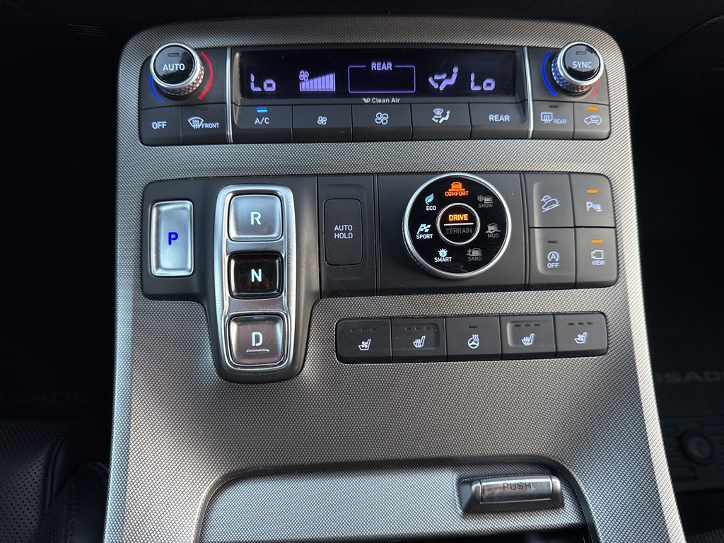 2020 Hyundai Palisade Limited photo 14
