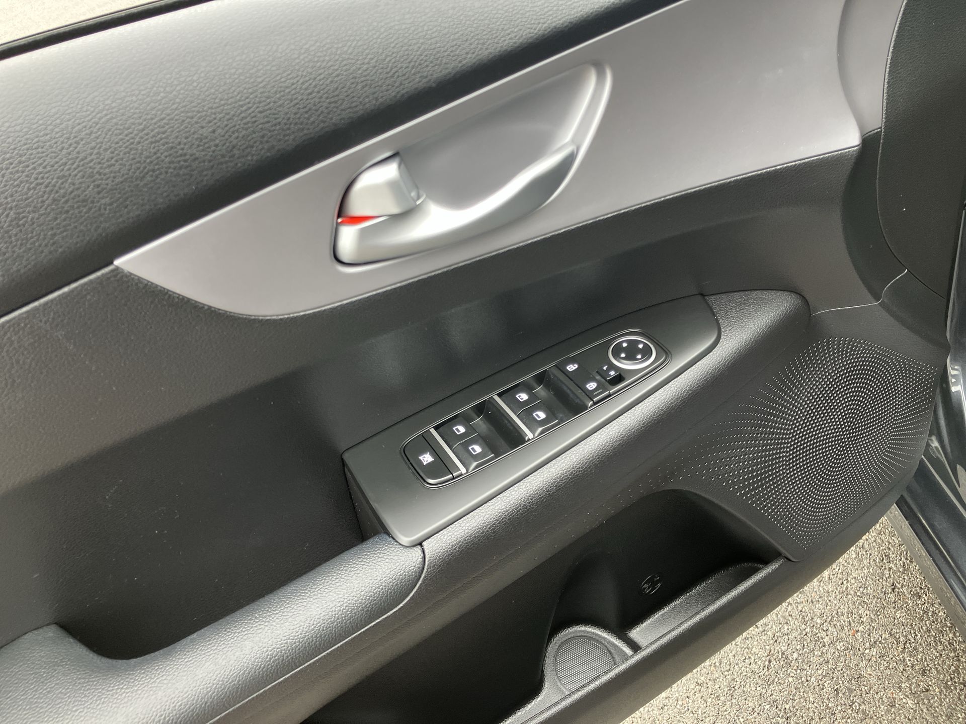 2023 Kia Forte LXS photo 12