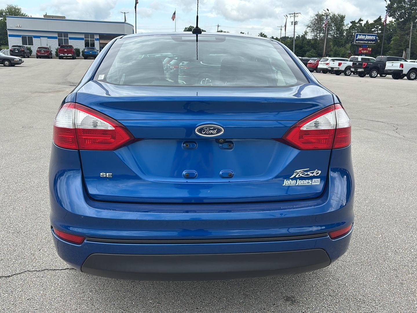 2019 Ford Fiesta SE photo 12