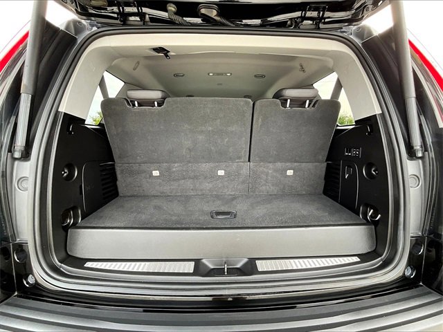 2019 Cadillac Escalade Luxury photo 25