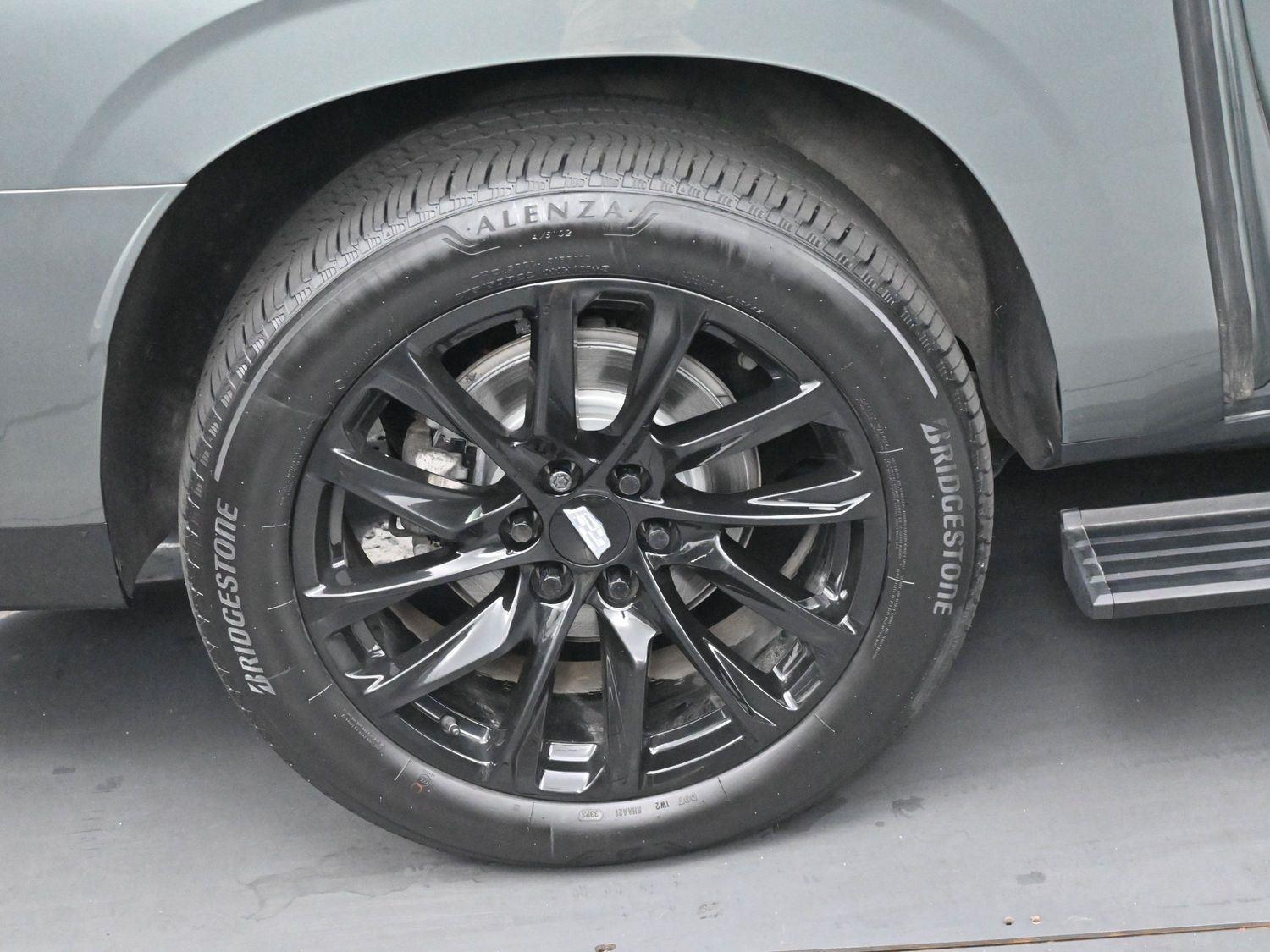 2023 Cadillac Escalade ESV Sport Platinum photo 38