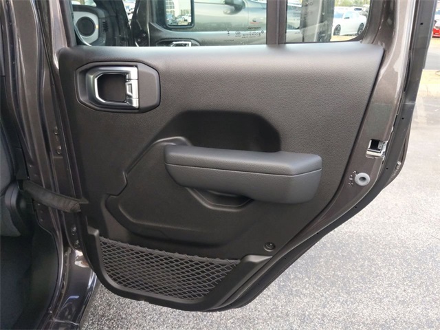 2025 Jeep Wrangler Sport photo 25