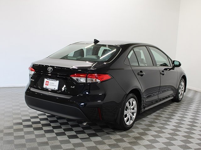 2023 Toyota Corolla LE photo 4