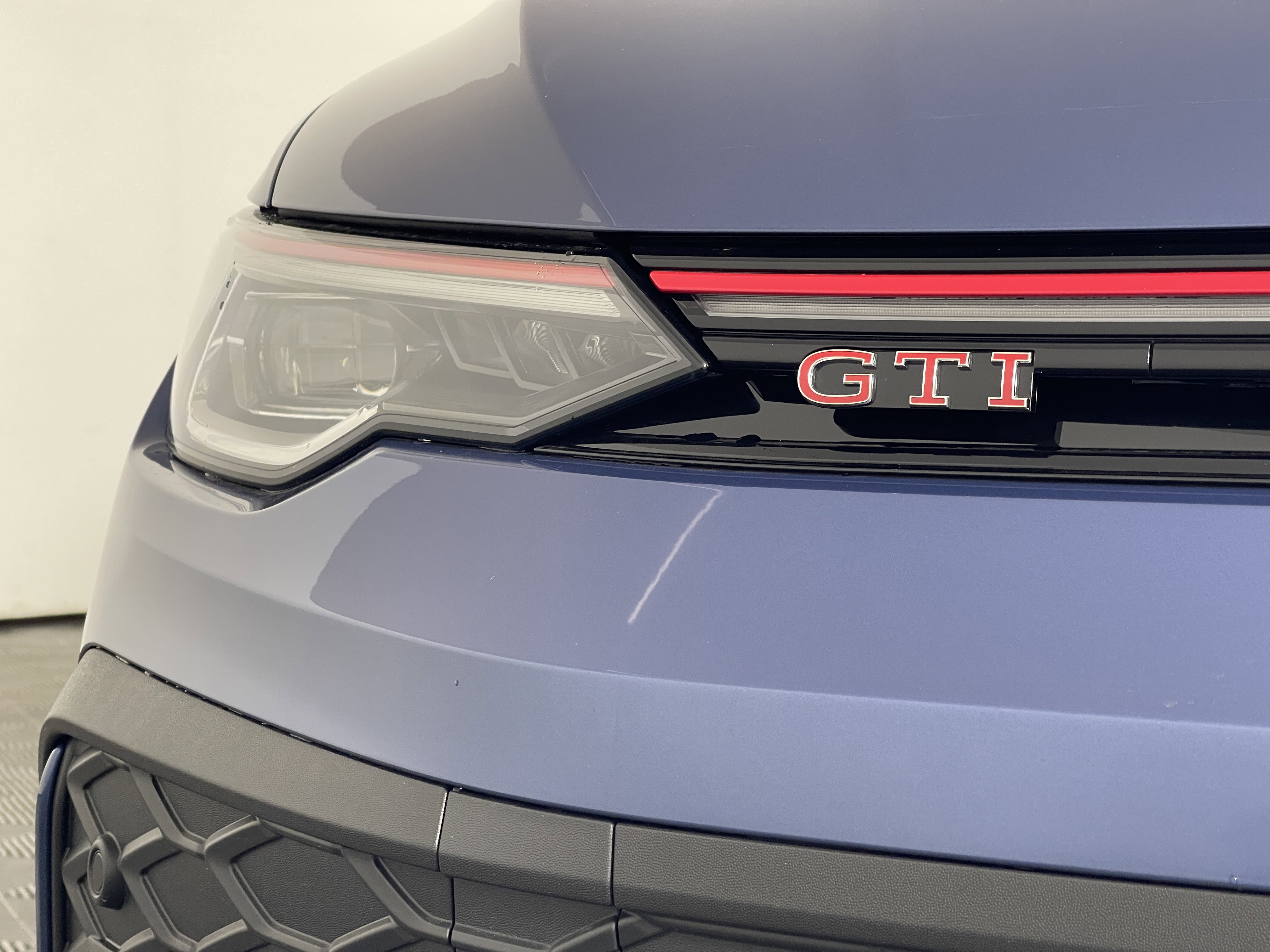 2025 Volkswagen Golf GTI S photo 3