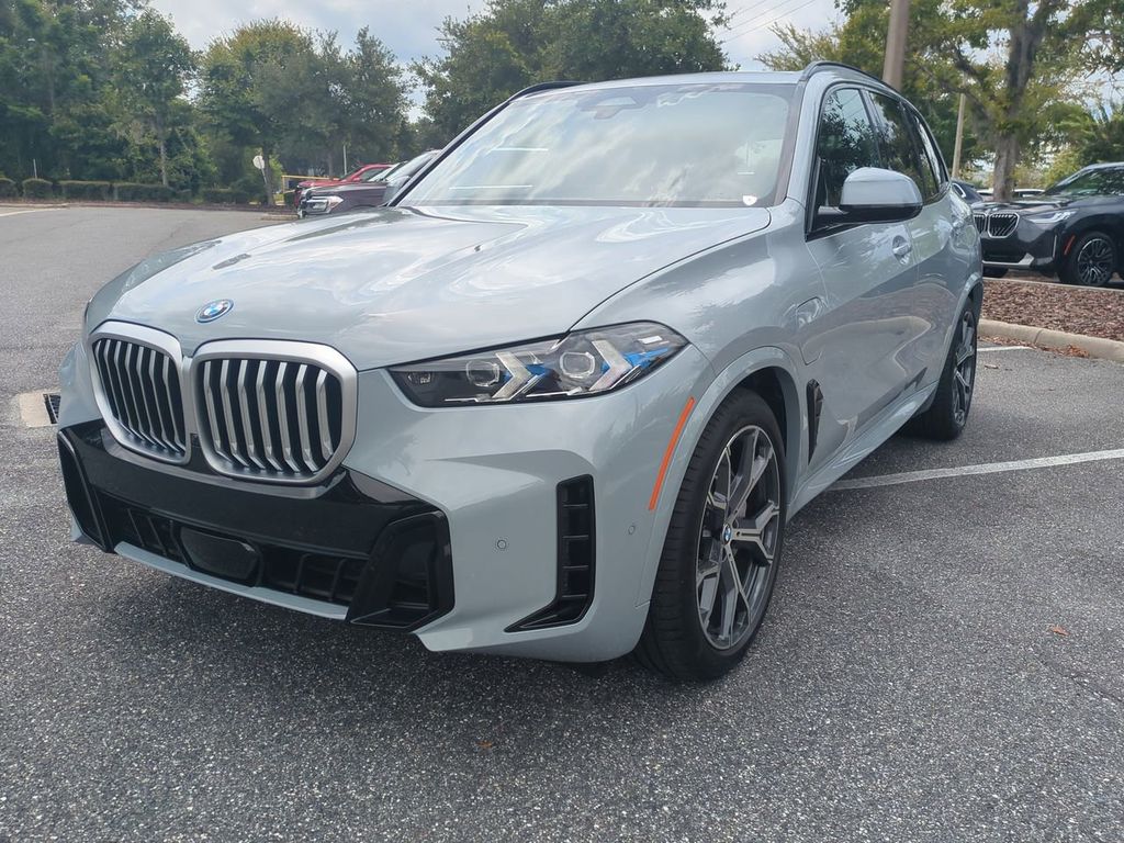 2026 Bmw X5 xDrive50e photo 2