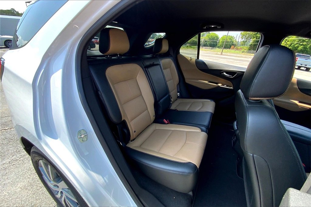 2022 Chevrolet Equinox Premier photo 26