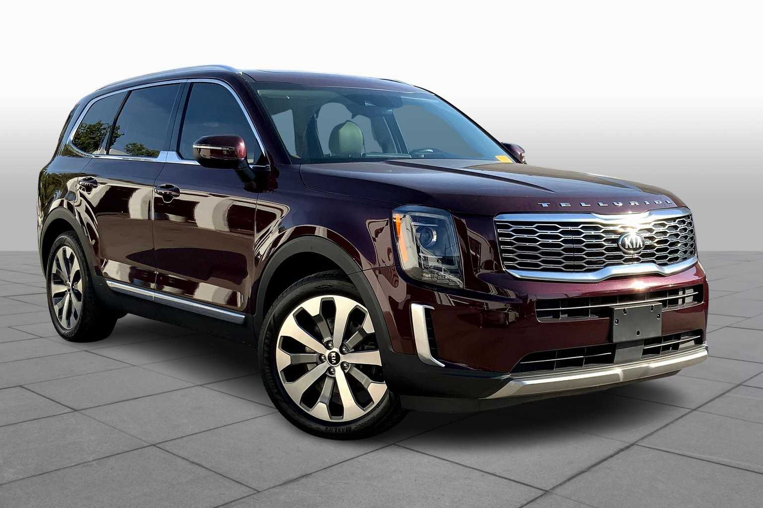 Used 2020 Kia Telluride EX with VIN 5XYP3DHC1LG074649 for sale in Kansas City