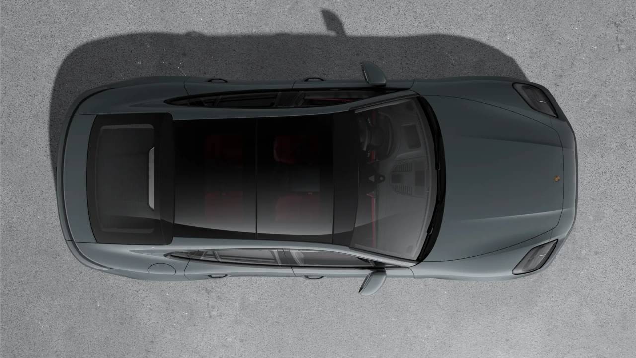 2026 Porsche Panamera 4 photo 4